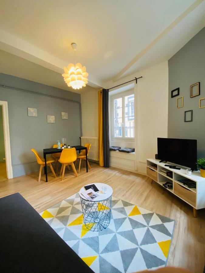 Nid Douillet Sur Plateau Central Clermont-Ferrand Exterior photo